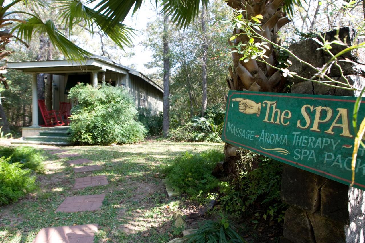 7F Lodge And Events College Station Esterno foto