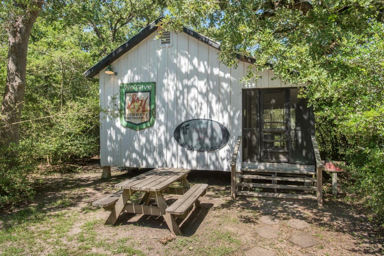 7F Lodge And Events College Station Esterno foto